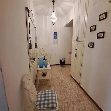 Zaffiro With Parking Apartment *